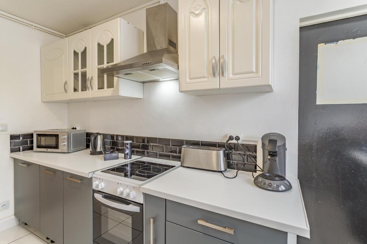 Spacieux Appartement - 6 Personnes - Parking Gratuit Saint-André-les-Vergers Eksteriør billede